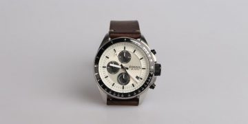 5 Points to Consider If You Want to Invest in a Luxury Watch