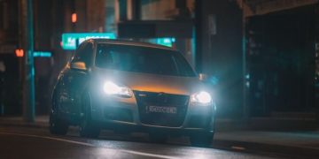 7 BEST CAR CARE TIPS TO AVOID COSTLY MECHANIC SERVICE