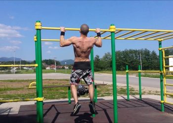 Pull-up street workout