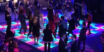 A Guide To Hire A Dance Floor For Events Or Parties