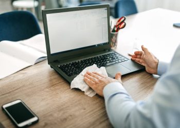 How a Clean and Organized Workspace Can Boost Employee Productivity