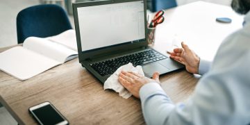 How a Clean and Organized Workspace Can Boost Employee Productivity