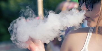 This 2022, Why Are Your Friends Using THC Vape Juice?