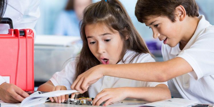 Ways To Build Student Connection In Remote Learning