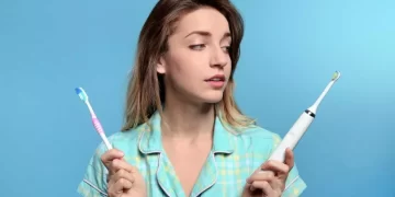 What Should Be Your Ideal Option- Electric Toothbrush Or Manual Toothbrush? 