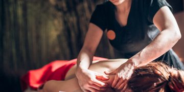 The 8 Best Essential Oils For Relieving Stress 