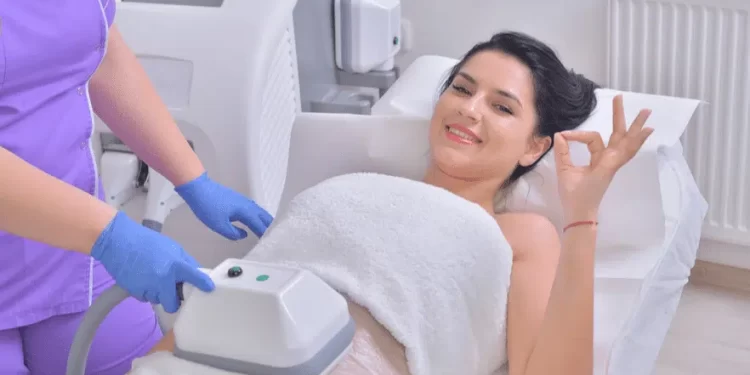 Cryolipolysis Or Fat Freezing: How Does It Work? Is This Procedure Safe?