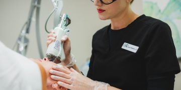 How Does the Halo Fractional Laser Work?