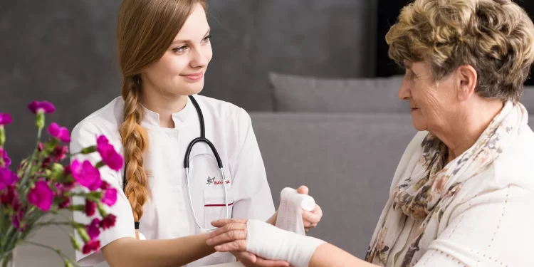 What Is It Like To Work As An In-Home Caregiver? 