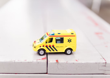 How to Start a Medical Transportation Business