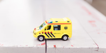 How to Start a Medical Transportation Business