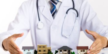 To Build Wealth, Long-Term Investing Plans Are Your Best Bet 