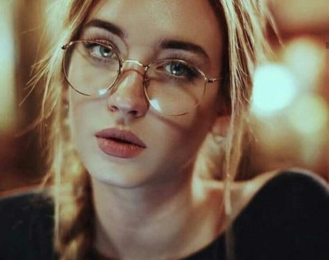 Why Blue Light Glasses Are the Next Big Thing?