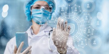 Advanced Medicine: 4 Ways Technology Is Improving the Healthcare Industry