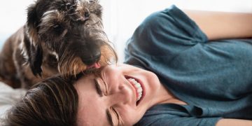 Kissing Dogs Can Lead to Dental Problems and Poor Health