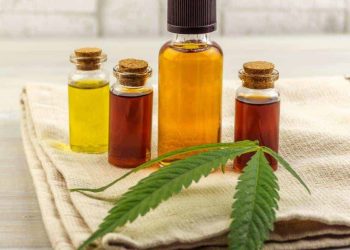 5 Tips When Buying CBD Oil for Sale Online
