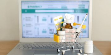 Tips for Choosing the Right Online Pharmacy