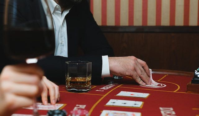 Confronting Gambling Addiction: Exploring the Advantages of Online Treatment