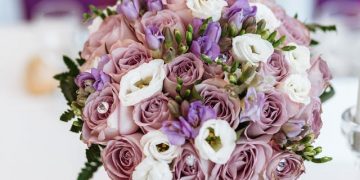How to Make a DIY Wedding Bouquet