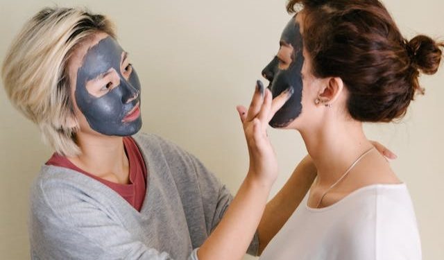 The Secrets to Youthful Skin