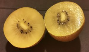 Kiwifruit (Gold Kiwi)