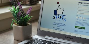 Why Facebook Advertising Will Be Perfect For Your Growing American Business