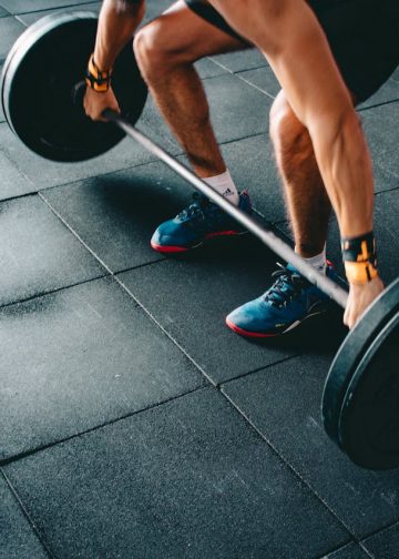 8 Barbell Back Exercises For Building a Stronger, Wider Back